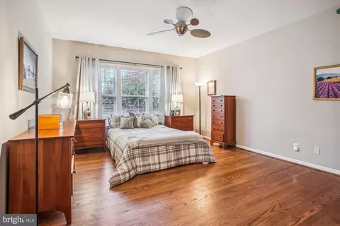 Bedroom - 2454 Arctic Fox Way, Reston, VA 20191 photo 1 of 9