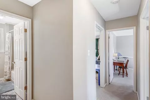 Entry Way - 8006 Hatteras Ln, Springfield, VA 22151 photo 2 of 2