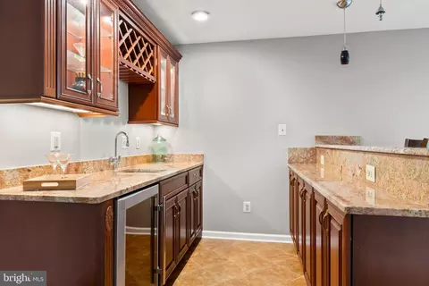 Other - 2519 Fallon Dr, Herndon, VA 20171 photo 15 of 30