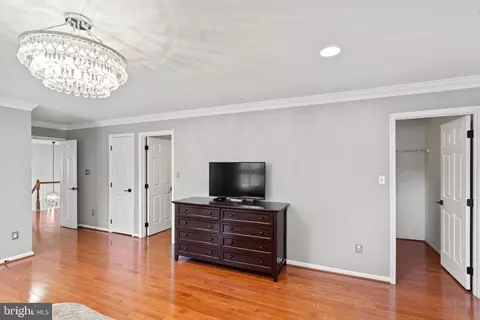 Other - 2519 Fallon Dr, Herndon, VA 20171 photo 10 of 30