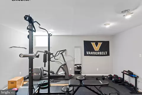 Other - 2519 Fallon Dr, Herndon, VA 20171 photo 18 of 30