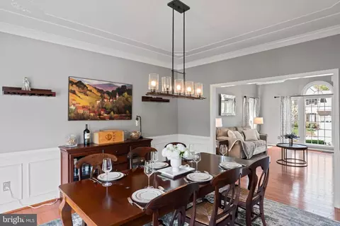 Dining - 2519 Fallon Dr, Herndon, VA 20171 photo 2 of 4