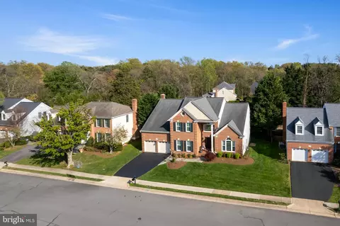 View/Area - 2519 Fallon Dr, Herndon, VA 20171 photo 6 of 20