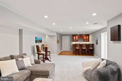 Other - 2519 Fallon Dr, Herndon, VA 20171 photo 12 of 30