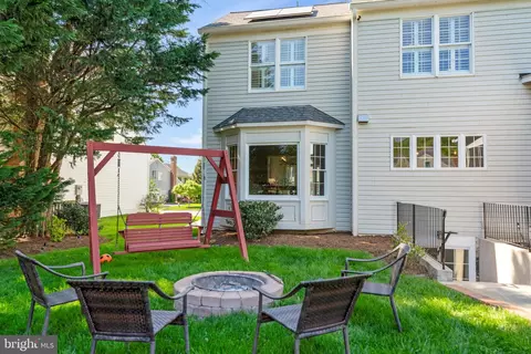 Other - 2519 Fallon Dr, Herndon, VA 20171 photo 22 of 30