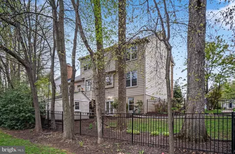 Exterior - 9004 Advantage, Burke, VA 22015 photo 11 of 16