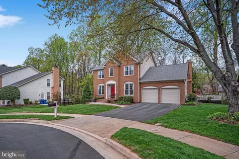 Exterior - 9004 Advantage, Burke, VA 22015 photo 6 of 16