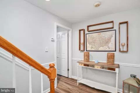 Entry Way - 9004 Advantage, Burke, VA 22015 photo 6 of 7