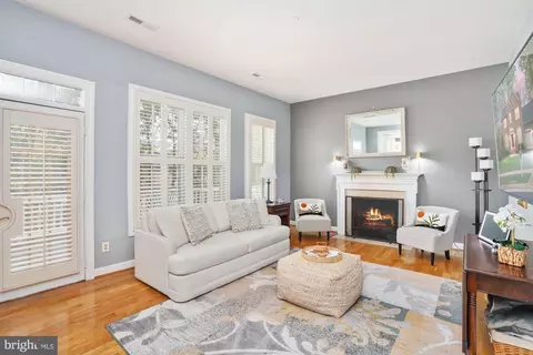 Living - 9004 Advantage, Burke, VA 22015 photo 2 of 2