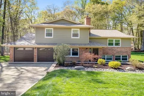 10242 Van Thompson Rd, Fairfax Station, VA 22039
