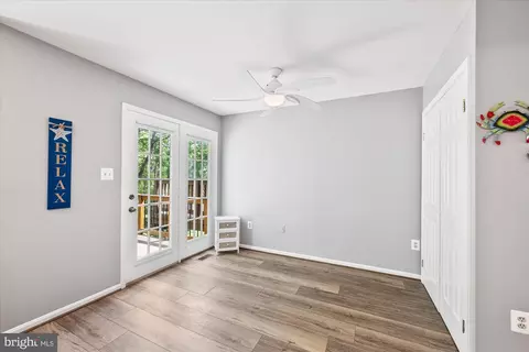 7203 Burton Hill Ct, Springfield, VA 22152 photo 19