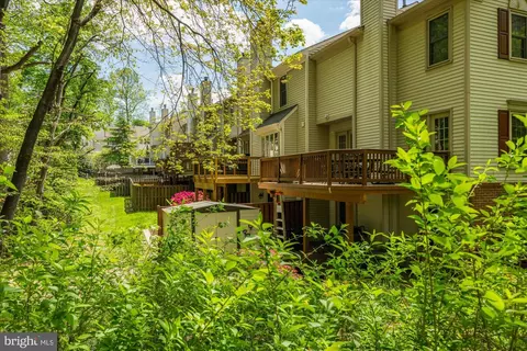 7203 Burton Hill Ct, Springfield, VA 22152 photo 43
