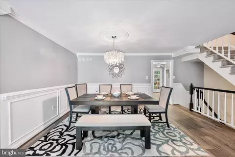 7203 Burton Hill Ct, Springfield, VA 22152 photo 16