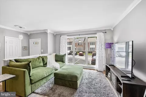 7203 Burton Hill Ct, Springfield, VA 22152 photo 8