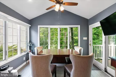 7002 Barnacle Pl, Burke, VA 22015 photo 17