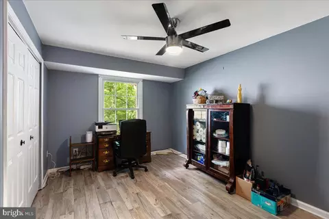 7002 Barnacle Pl, Burke, VA 22015 photo 22