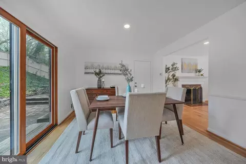 Dining - 1955 Foxhall Rd, Mclean, VA 22101 photo 2 of 2
