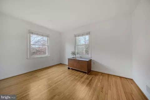 Bedroom - 1955 Foxhall Rd, Mclean, VA 22101 photo 1 of 7