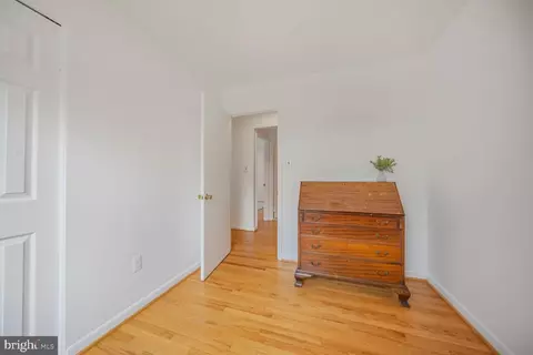 Bedroom - 1955 Foxhall Rd, Mclean, VA 22101 photo 2 of 7