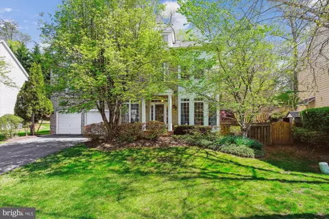3419 Putnam St, Falls Church, VA 22042