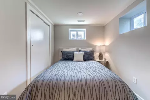 Bedroom - 7752 Lowmoor Rd, Springfield, VA 22153 photo 4 of 9