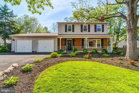 7752 Lowmoor Rd, Springfield, VA 22153
