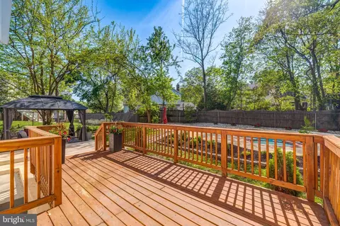 Exterior - 7752 Lowmoor Rd, Springfield, VA 22153 photo 5 of 25