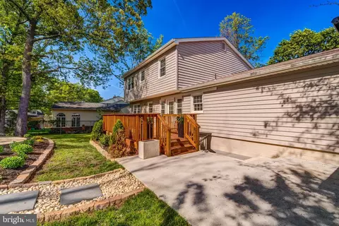 Exterior - 7752 Lowmoor Rd, Springfield, VA 22153 photo 16 of 25