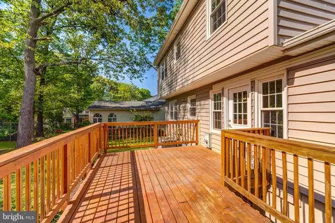 Exterior - 7752 Lowmoor Rd, Springfield, VA 22153 photo 4 of 25