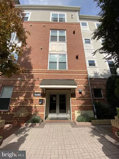 9480 Virginia Center Blvd #204, Vienna, VA 22181