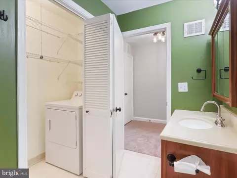 8441 Penshurst Dr #603, Springfield, VA 22152 photo 18
