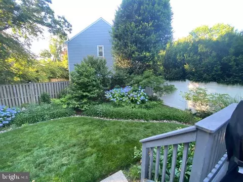 1737 Chain Bridge Rd, Mclean, VA 22102 photo 34