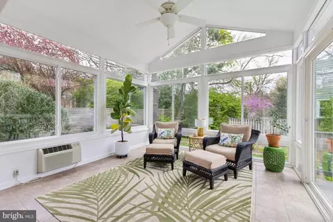 1737 Chain Bridge Rd, Mclean, VA 22102 photo 14