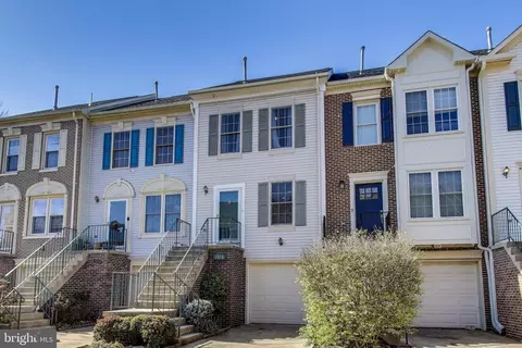 3010 Heritage Springs Ct, Alexandria, VA 22306