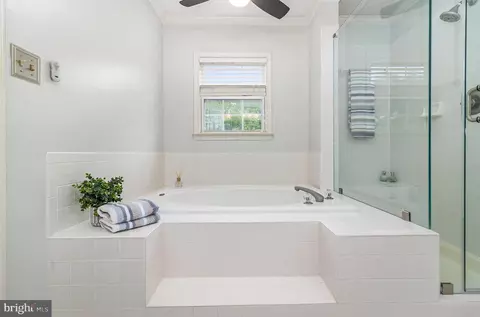 13137 Ashnut Ln, Herndon, VA 20171 photo 44