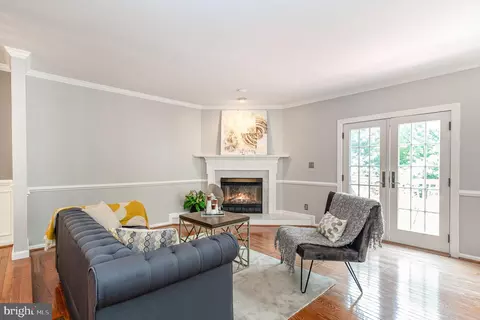 13137 Ashnut Ln, Herndon, VA 20171 photo 26