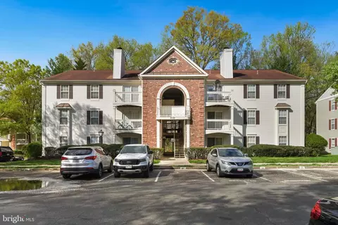 8608 Shadwell Dr #41, Alexandria, VA 22309