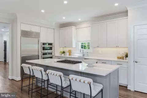 Kitchen - 1448 Ingleside Ave, Mclean, VA 22101 photo 2 of 3