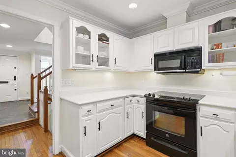 6647 Madison Mclean Dr, Mclean, VA 22101 photo 15