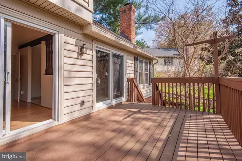 5446 Mount Corcoran Pl, Burke, VA 22015 photo 16