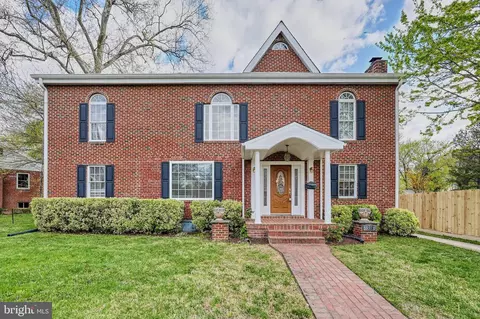 3318 Memorial St, Alexandria, VA 22306