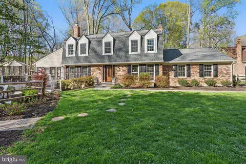 5900 Innisvale Dr, Fairfax Station, VA 22039