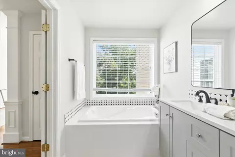 8191 Singleleaf Ln, Lorton, VA 22079 photo 27