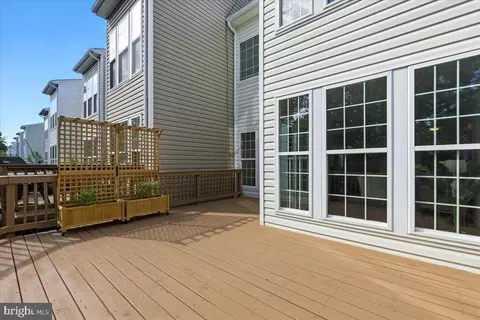 8191 Singleleaf Ln, Lorton, VA 22079 photo 14