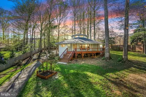 6524 Robin Rd, Springfield, VA 22150 photo 3