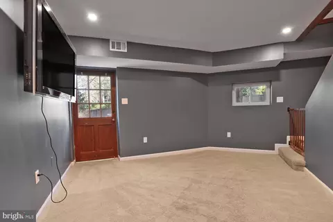 6524 Robin Rd, Springfield, VA 22150 photo 29