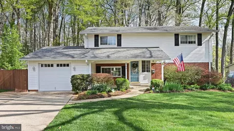 8704 Parliament Dr, Springfield, VA 22151