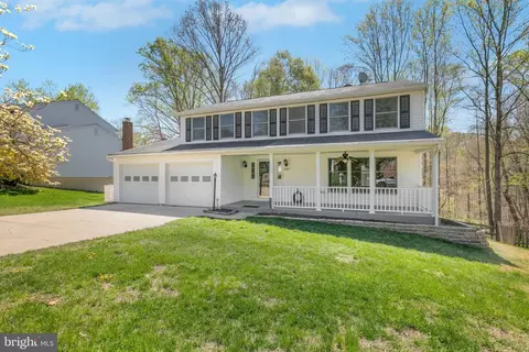 7567 Cloud Ct, Springfield, VA 22153 photo 2