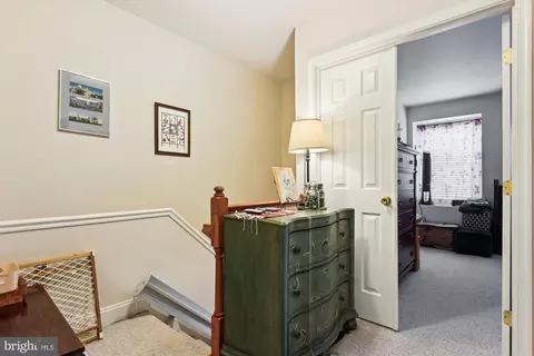 7917 Treeside Ct, Springfield, VA 22152 photo 17