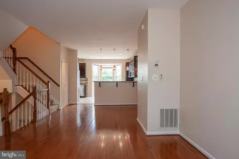 6356 Demme Pl, Springfield, VA 22150 photo 8
